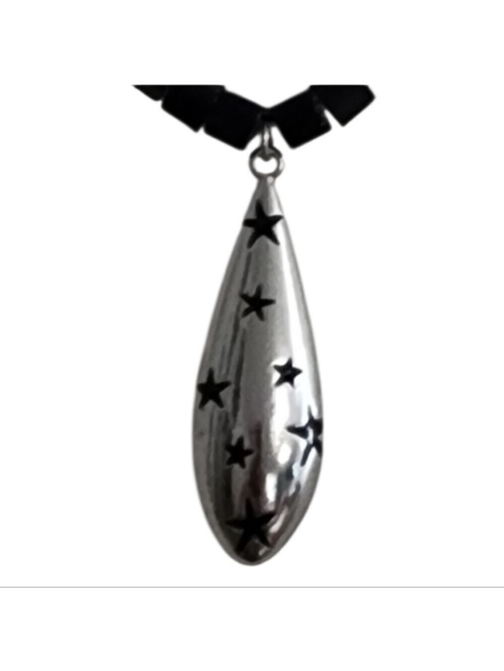 Black Onyx Beaded Necklace with Silvertone Star Pendant - Picture 3 of 9
